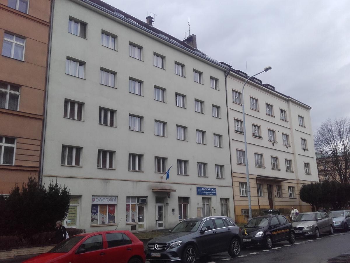 Dejvicka Hostel